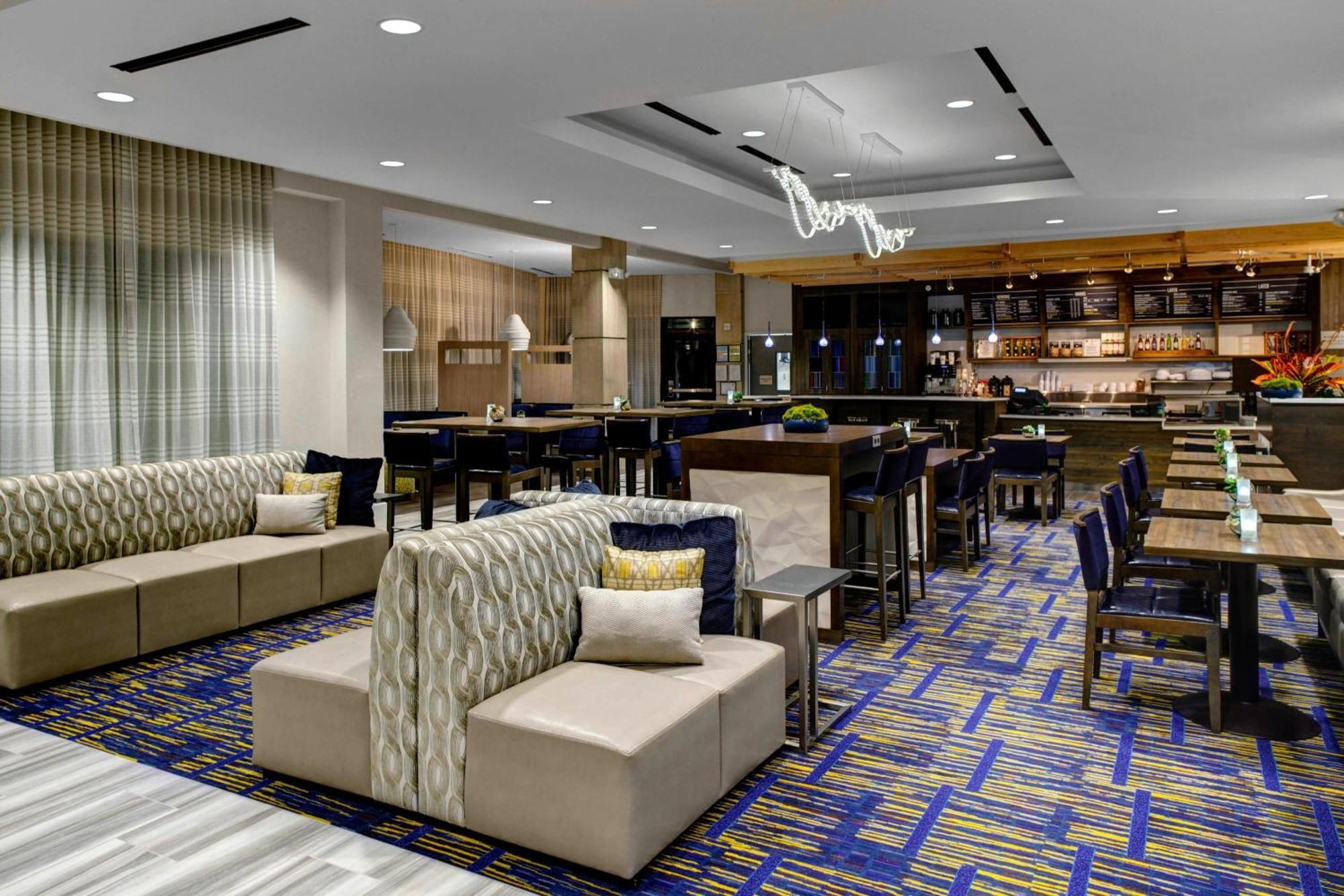Courtyard By Marriott Carrollton Exterior foto