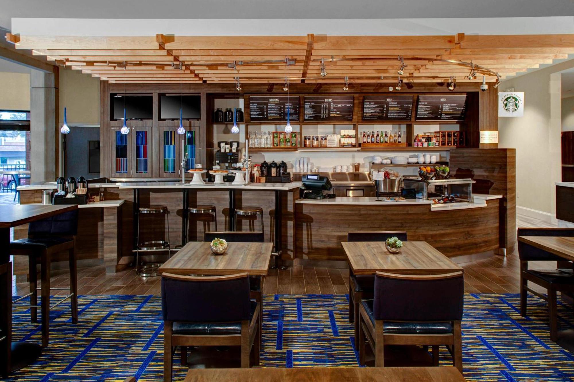 Courtyard By Marriott Carrollton Exterior foto