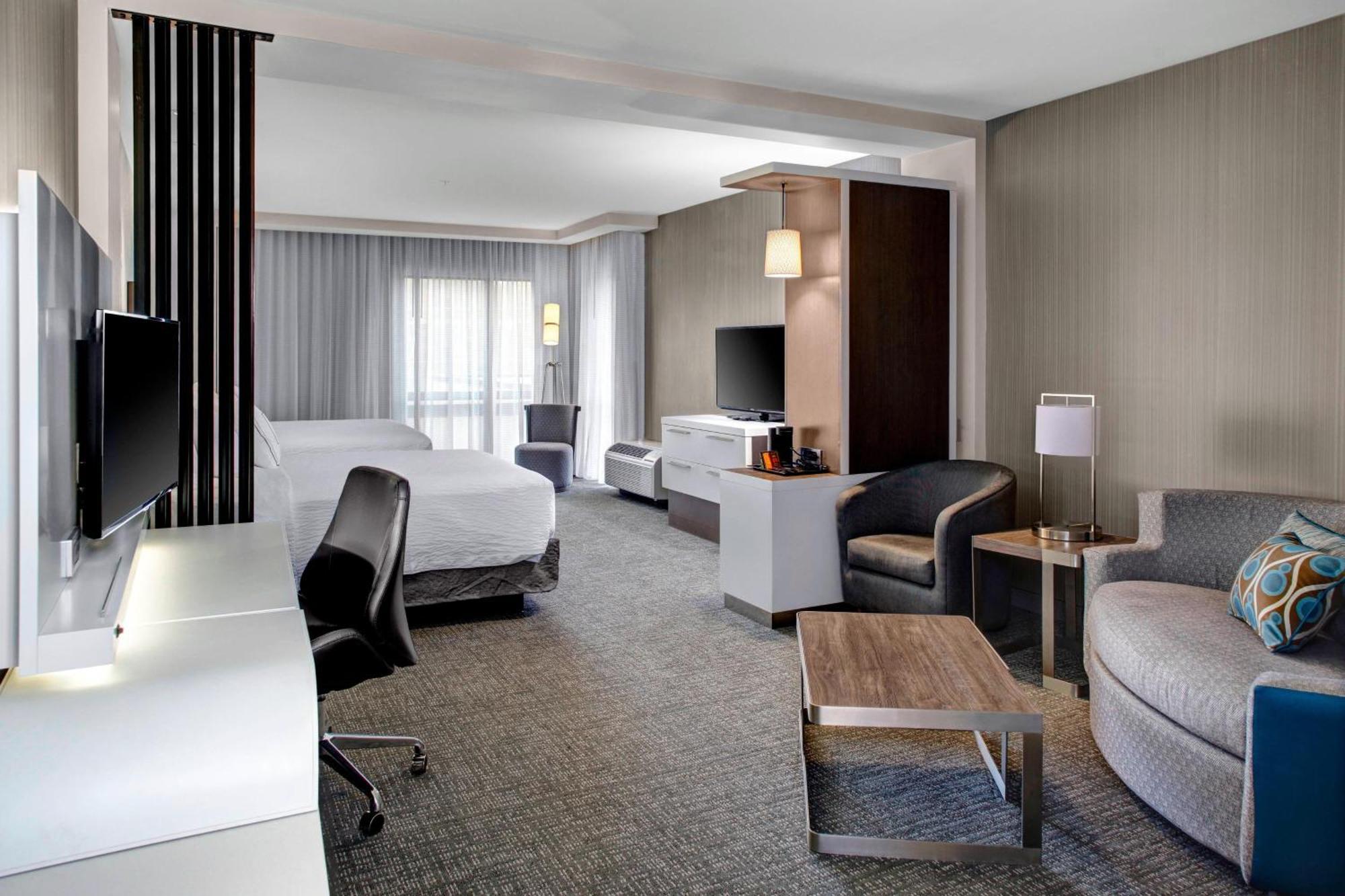 Courtyard By Marriott Carrollton Exterior foto